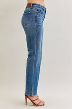 Load image into Gallery viewer, Judy Blue MR Slim/Straight Button-Fly