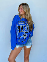 Load image into Gallery viewer, Detroit Blue Oversized Print Sweatshirt