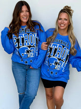 Load image into Gallery viewer, Detroit Blue Oversized Print Sweatshirt