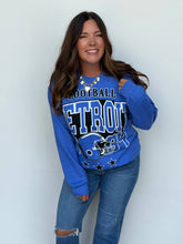 Load image into Gallery viewer, Detroit Blue Oversized Print Sweatshirt
