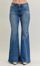 Load image into Gallery viewer, Judy Blue MR Double Angular Seam Flare
