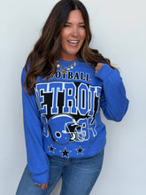 Load image into Gallery viewer, Detroit Blue Oversized Print Sweatshirt
