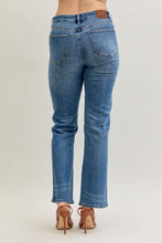 Load image into Gallery viewer, Judy Blue MR Slim/Straight Button-Fly
