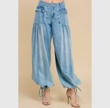 Load image into Gallery viewer, Ankle Drawstring Wide Denim Pants

