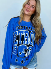 Load image into Gallery viewer, Detroit Blue Oversized Print Sweatshirt
