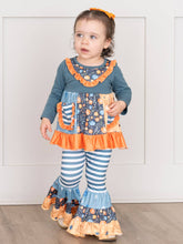 Load image into Gallery viewer, Pocket Flara Bells Outfit
